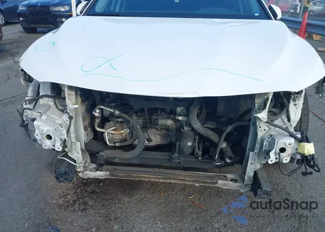 2020 Toyota Camry Le из США, поврежденный, VIN 4T1C11AK8LU907636